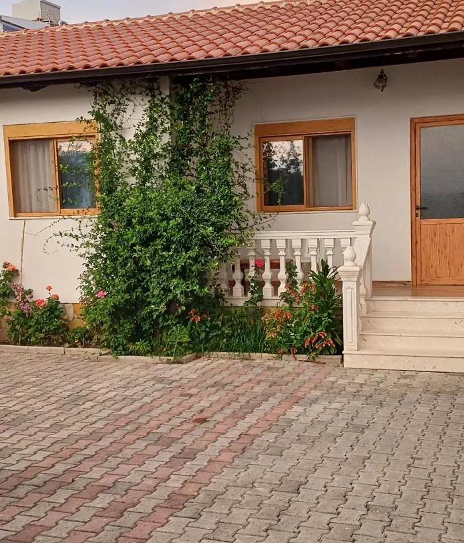 Hotel Lepenica Radhime